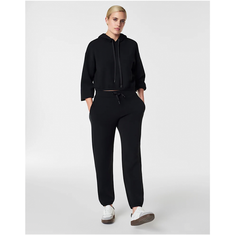 SPANX AIRESSENTIALS JOGGER - VERY BLACK