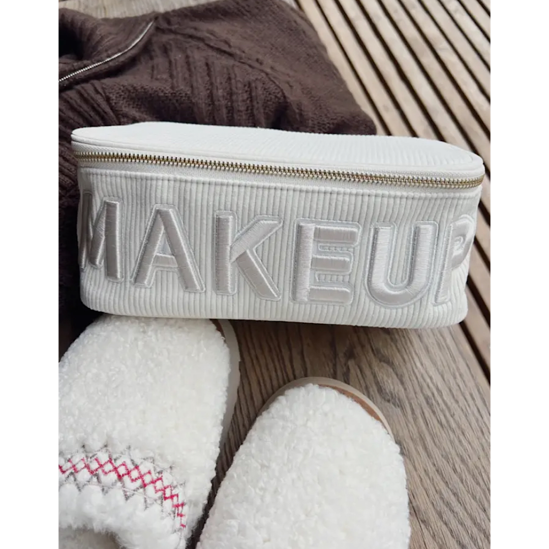 MAKEUP TRAVEL BAG