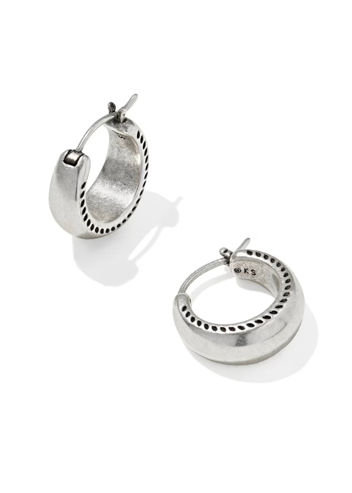 KENDRA SCOTT GABRIELLA SET OF 2 HUGGIE EARRINGS