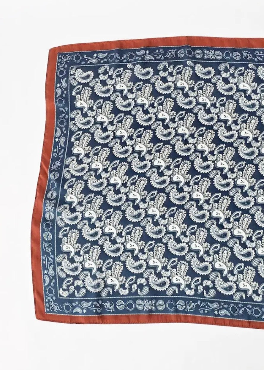 THE ALICE SCARF