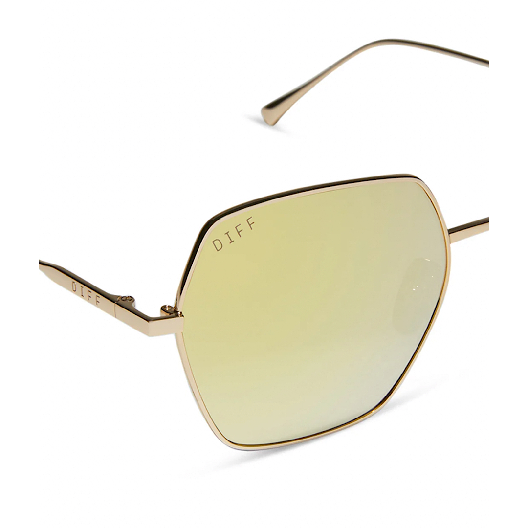 DIFF EYEWEAR HARLOWE - GOLD BRILLIANT GOLD MIRROR SUNGLASSES