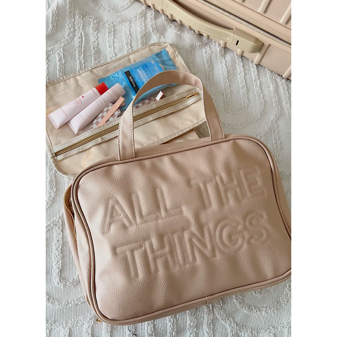 ALL THE THINGS - LEATHER TOILETRY BAG