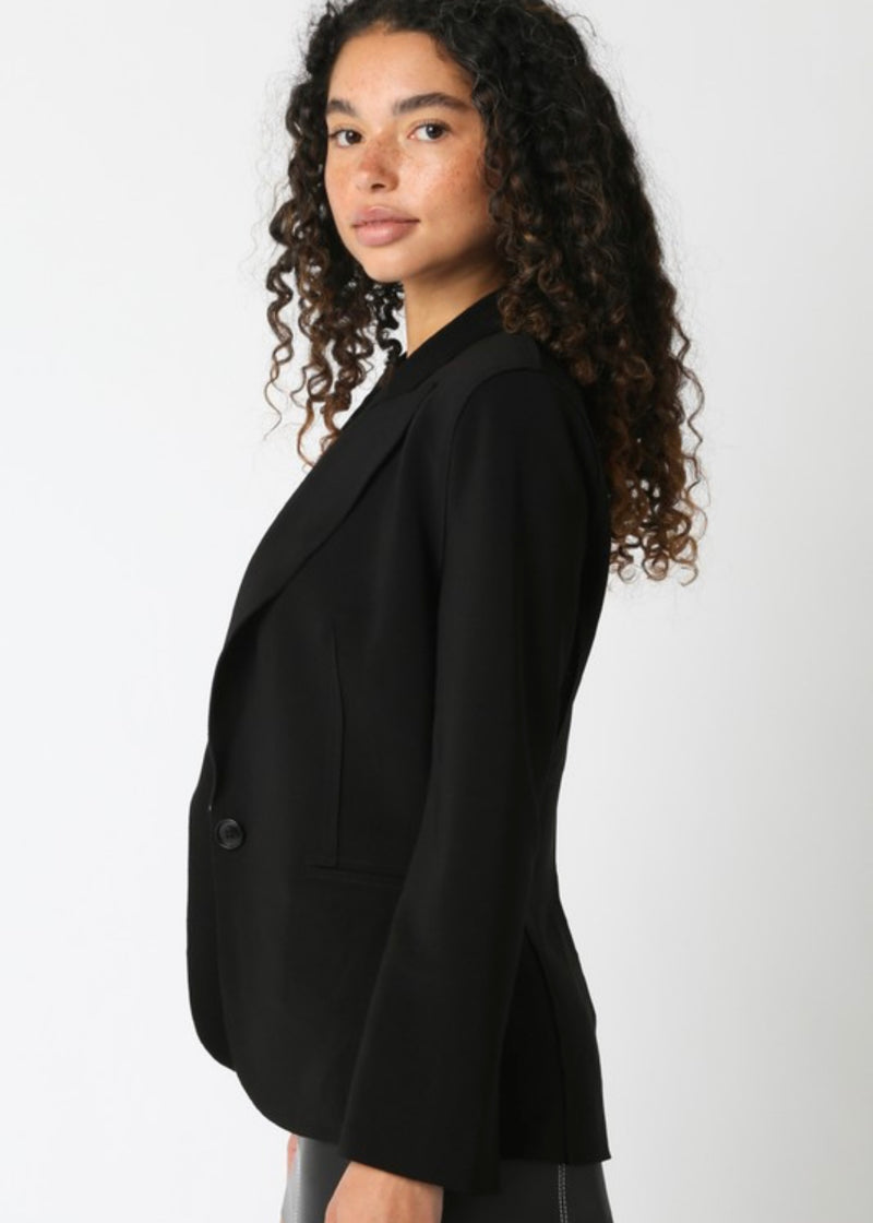 THE NIX BLAZER