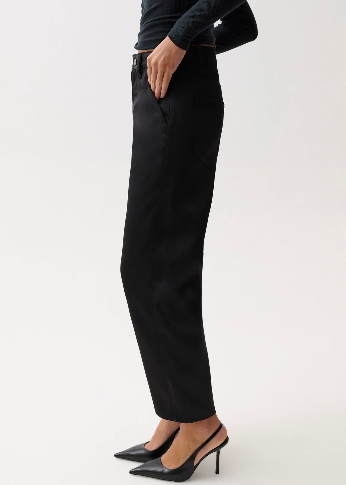 PISTOLA BEAU SEAMED CRESCENT LEG - BLACK SATIN